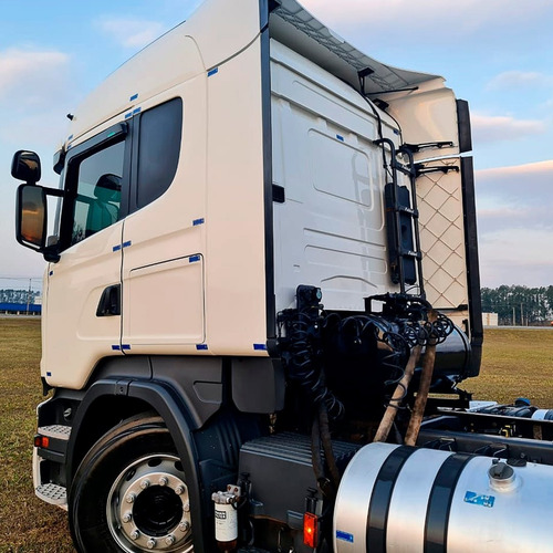 Imagem 3 de 9 de Scania- R440 - Higline - 6x2 - 2018 Oportunidade Única !