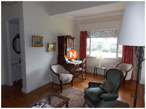 Casa En Venta Y Alquiler, Peninsula, Punta Del Este, 5 Dormitorios.- Ref: 209998