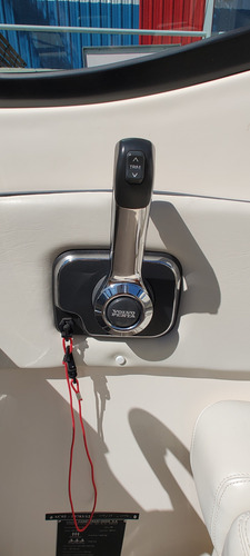 Lancha Canestrari 245 Express Cruiser Dentro Fuera