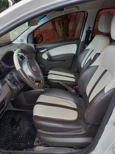 Fiat Grand Siena 2015 1.6 16v Essence Flex Dualogic 4p