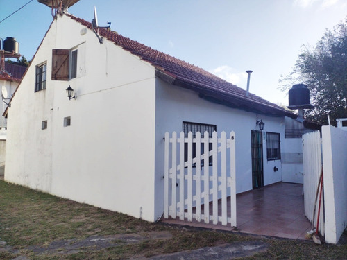 Imagen 3 de 16 de Venta Duplex Centrico Mar Del Tuyu Con Gas Natural