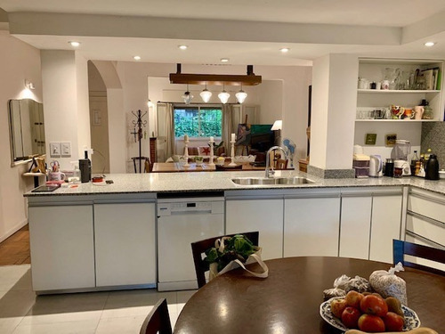 Casa En Venta En Quilmes Residencial