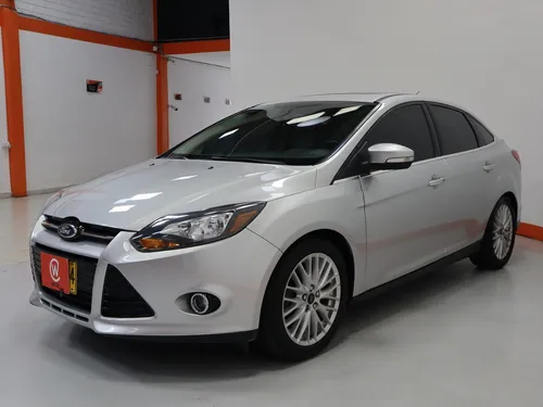 Ford Focus TITANIUM 2.0 TP CT TC 4P