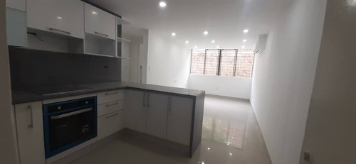 Imagen 3 de 9 de Apartamento En Venta En Los Naranjos Humboldt