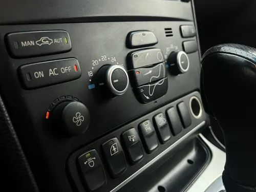 Volvo XC90 R-DESING TURBO 2.5 4X4 AUT