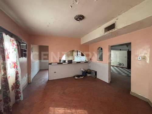 Casa En Venta En Colonia Revolución