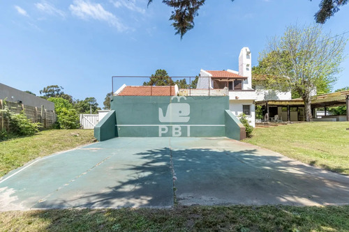Casa De 3 Dormitorios En Solana, Punta Ballena - Ref : Pbi14128