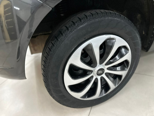 Ford Fiesta 1.6 MPI HATCH 8V