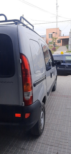 Imagen 5 de 15 de Renault Kangoo 2015 1.6 16 Valvulas Nafta 5 Asientos Vtv Aut