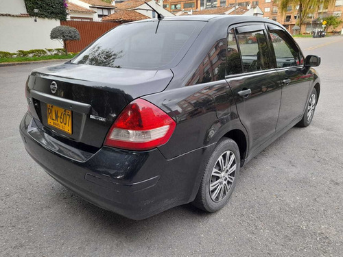 Nissan Tiida 1.8 Automatico