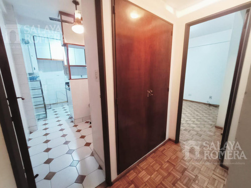 Semipiso 2 Ambientes Balcón Al Frente Barrio Norte Apto Profesional