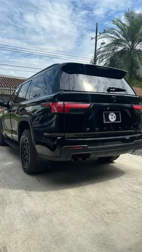 Toyota Sequoia 3.5 V6 Capstone