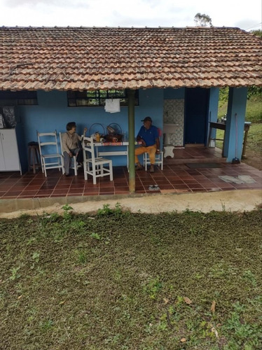 Imagem 2 de 30 de Chácara Para Venda - Figueira Grande, Santa Branca - 10000m² - 2579