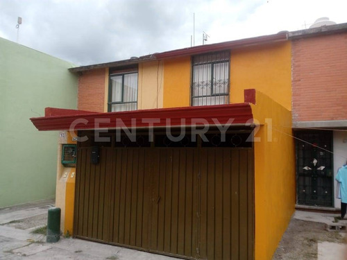 Venta De Casa En Villas Periferico