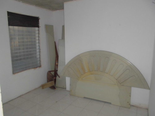 Imagen 6 de 11 de Vendo En Palo Alto, 102 Metros De Terreno Aprox., 62 De Construcción Aprox., Tres Hab. Un Baño. Información 0412 5516099 Y 0412 5537150.