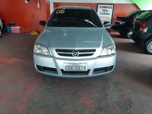 Imagem 9 de 9 de Chevrolet Astra 2006 2.0 Advantage Flex Power 3p