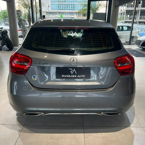 Imagen 6 de 17 de Mercedes-benz Clase A 1.6 A200 Urban 156cv