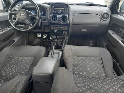 Nissan Frontier 2.5 Ax