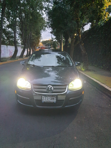 Imagen 2 de 11 de Volkswagen Bora 2010 2.5 Style Bit Mt