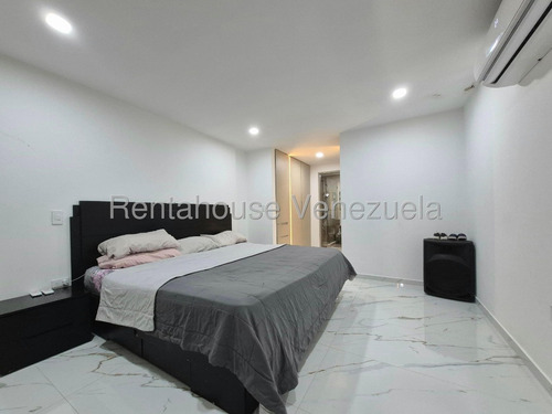 Maravilloso Y Completamente Remodelado Apartamento En Venta Con Inmejorable Ubicación Colinas De La Tahona