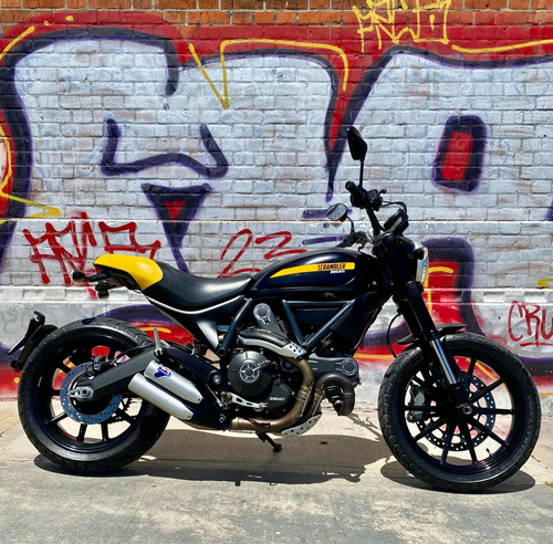 Ducati Scrambler 800 Ful Th