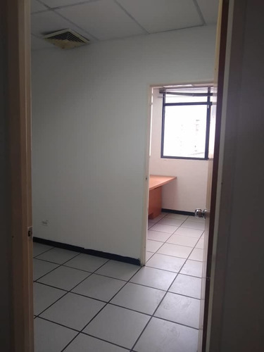 Imagen 7 de 14 de Alquiler De Oficina En Caracas - Libertador - La Campiña