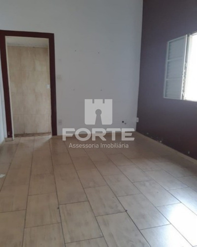 Imagem 8 de 14 de Sobrado Para Venda Comercial. Boa Sala E 3 Quartos No Centro De Mogi Das Cruzes. Imobiliárias De Mogi Das Cruzes. - Ca00111 - 69506301