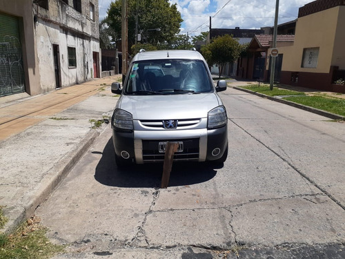 Partner Patagonica 1.6 Nafta Y Gnc Full Plus 2012
