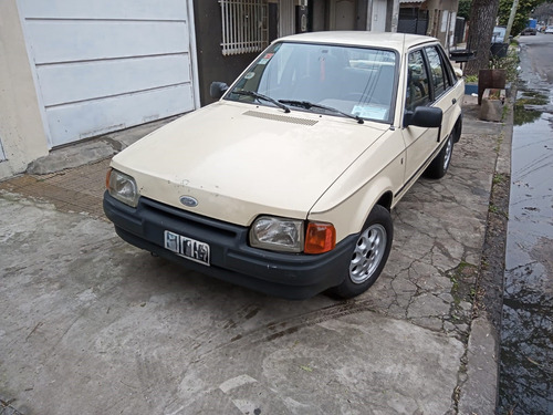 Ford Escort 1.8 Ghia
