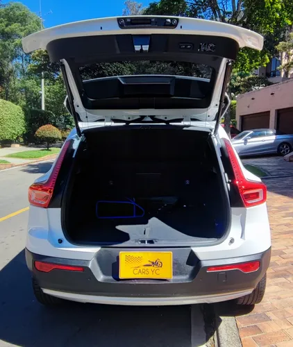 Volvo XC40 2.0 D4 Awd Momentum