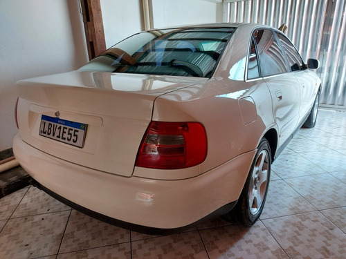 Audi A4 2.8 V6 30v