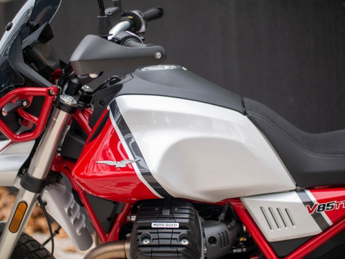 Imagen 10 de 18 de Guzzi V85tt 170 Km Oportunidad Cardanico No Bmw Ktm Honda