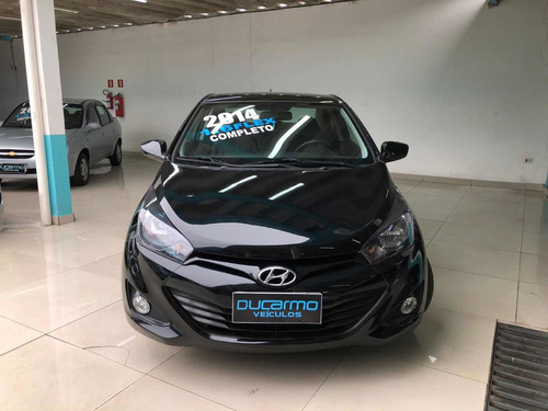 Imagem 8 de 12 de Hyundai Hb20s 2014 1.6 Comfort Plus Flex 4p