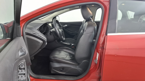 Ford Focus III 2.0 TITANIUM POWERSHIFT