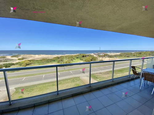 Alquiler Temporario De Apartamento 3 Dormitorio En Edificio Blue Marine Punta Del Este 