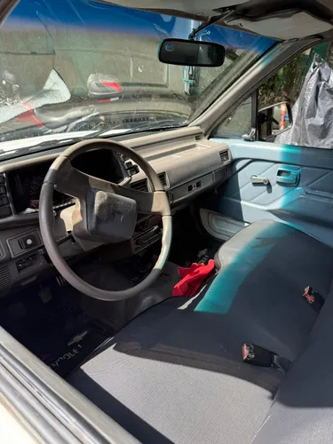 Chevrolet LUV 2.3 Std Tfr