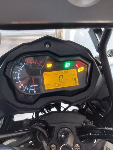 Imagen 10 de 16 de Benelli Trk 502