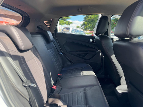 Ford Fiesta 1.6 Titanium Hatch 16v Flex 4p Powershift