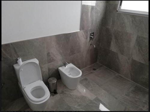 Imagen 7 de 17 de Hermosa Casa En Lagos De Canning