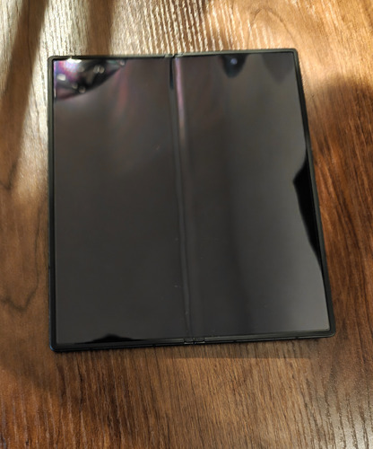 Celular Samsung Galaxy Z Fold6 5g 512 Gb 12 Gb De Ram Negro. Funda Spigen Y Funda Trasparente Original. (Usado)