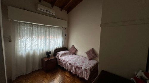 Venta Casa 3 Dormitorios Floresta Con Cochera