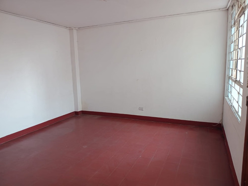 Apartamento Para Arriendo En San Benito Medellín Ac-63525