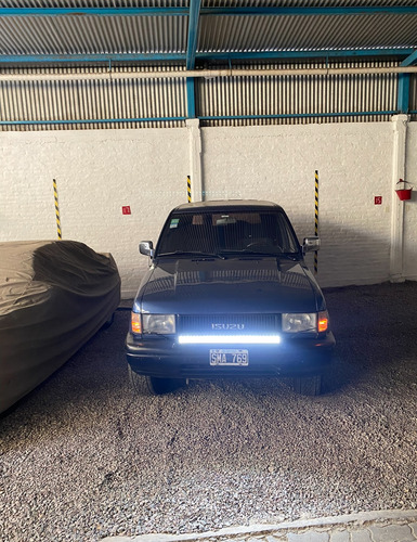 Isuzu Trooper 2.6 Hard Top