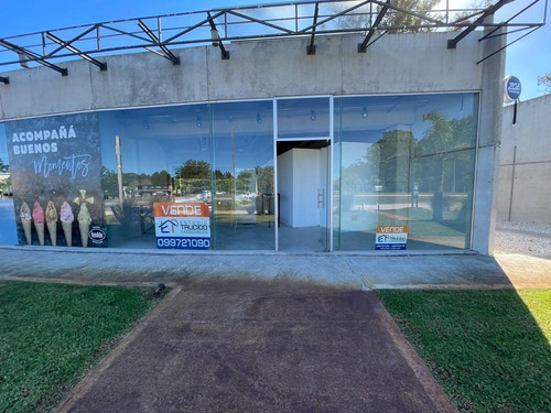 Alquiler Local Comercial / Strip Center Mira / Solanas
