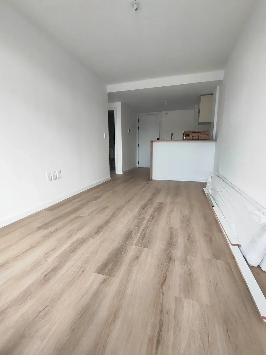 Estrene, Vista, Amplio, Garage Y Box · Photo 3