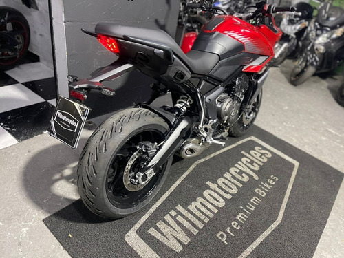 Imagem 5 de 9 de Triumph Tiger 660 Sport Com Apenas 2km