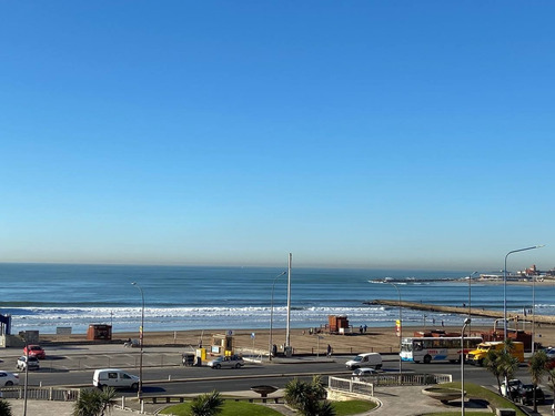 Imagen 2 de 14 de Ambiente Y Medio Con Vista Al Mar