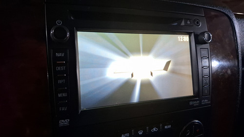Chevrolet Tahoe 5.3 D PIEL DVD