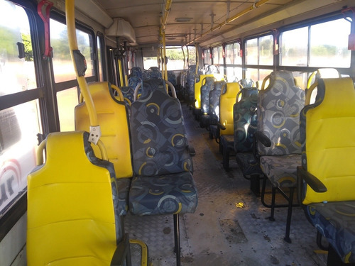 Imagem 5 de 7 de Caio Apache Vip Urbano M.benz 1418 2010 44 Lug.