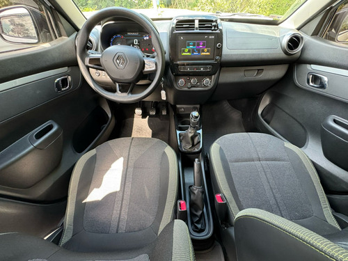 Renault Kwid 1.0 12V SCE FLEX OUTSIDER MANUAL